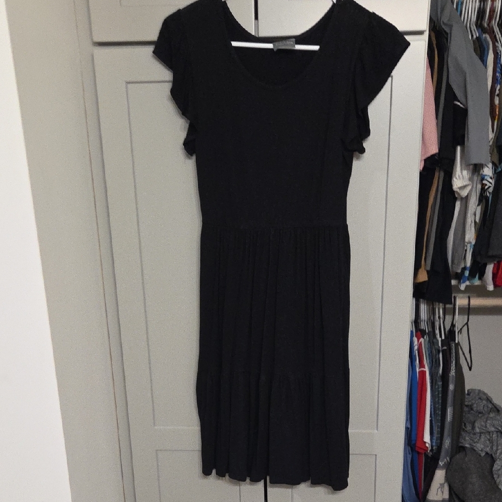 Olivia Rae Black Midi Dress